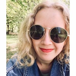 Meet your Posher, Kennedy